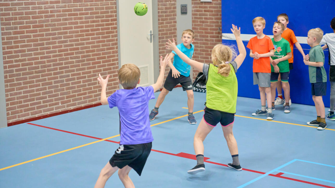 Gooi JIJ de bal door 8 Bram Rietveld