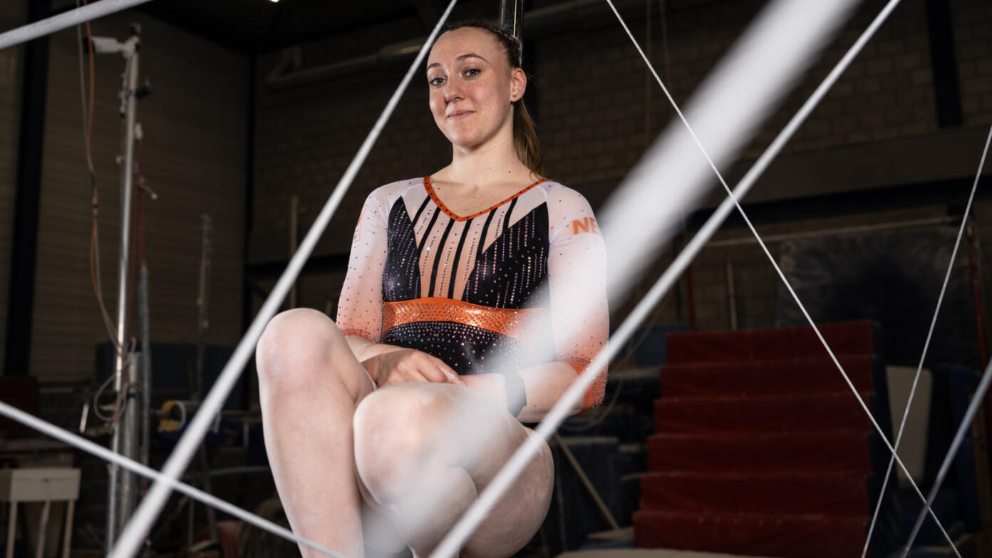 Web Tisha Volleman 6400