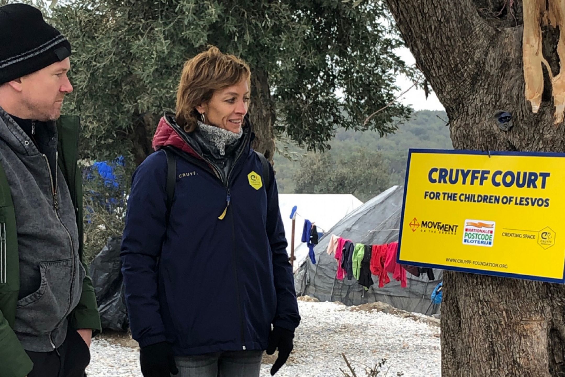 Lesbos bezoek Susila Johnny