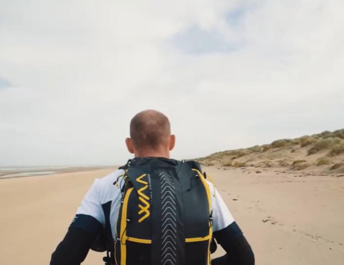 Kenneth loopt de zwaarste marathon op aarde