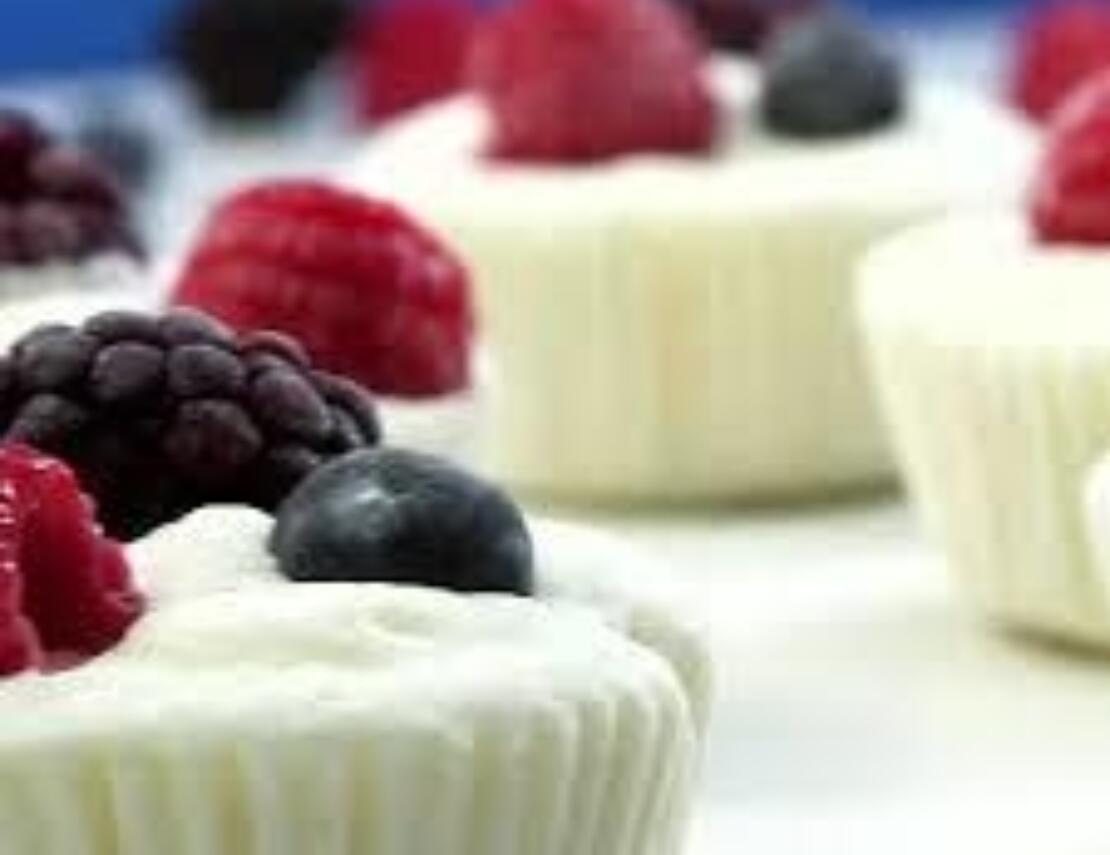 Frozen berry Cups