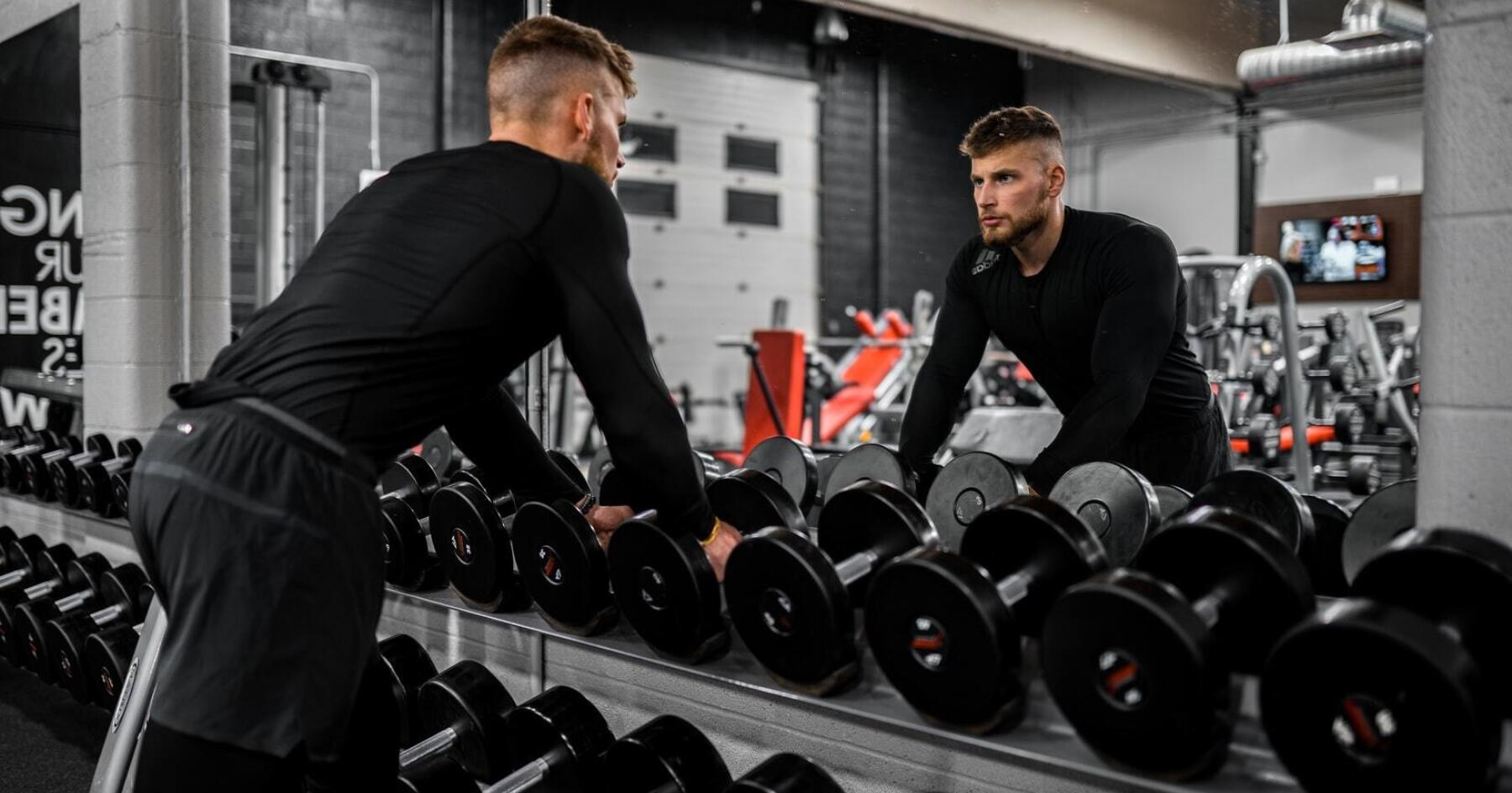 Photo 1582910184841 2135ce4421bb