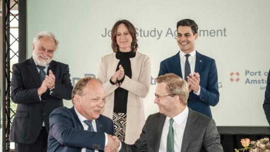 Fotograaf Menno Ebbes iov Port of Amsterdam 5364