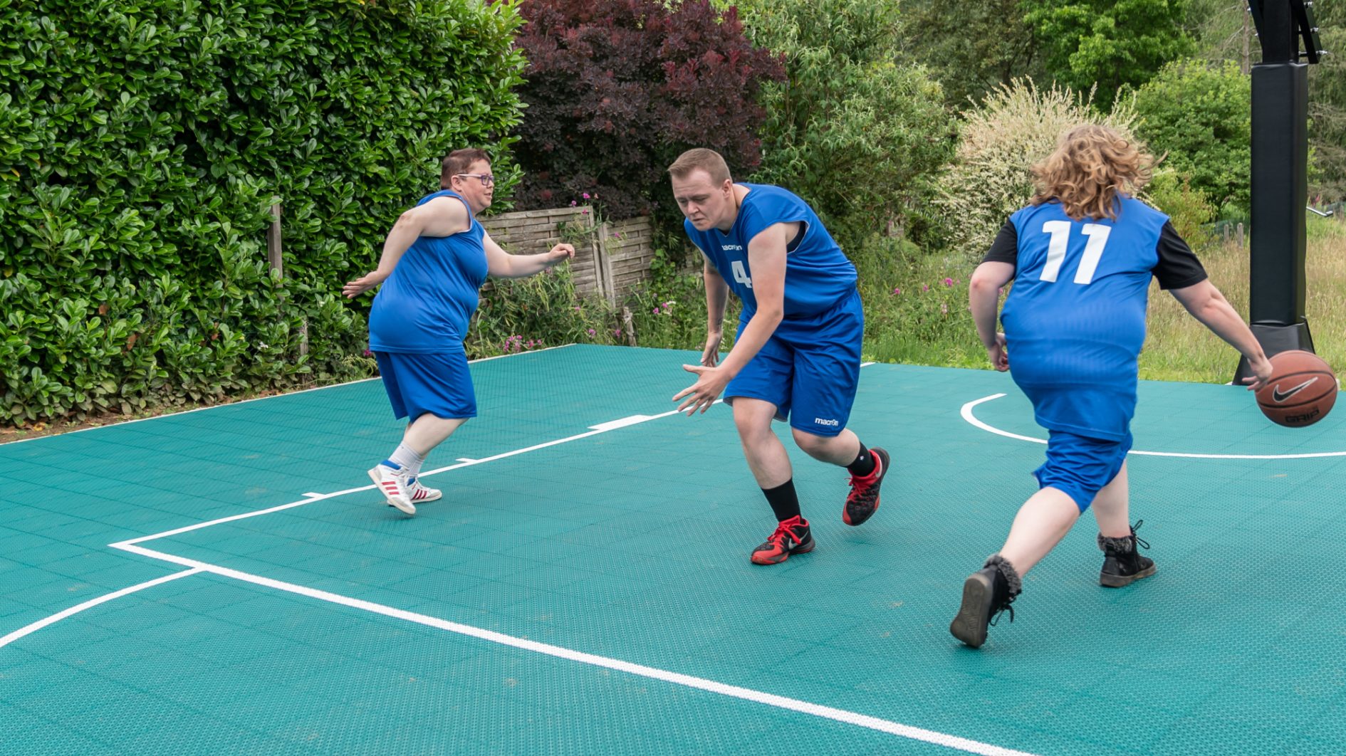 Shootbasketballcourt16